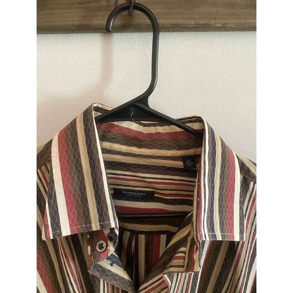【希少　美品】LONDON BURBERRY サイズ UK8 100％　シルク 希少 美品】LONDON BURBERRY サイズ UK8 100％ シルク 中古